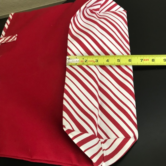 Disney Parks Christmas Tis The Season Tote Bag NWT - Picture 8 of 8